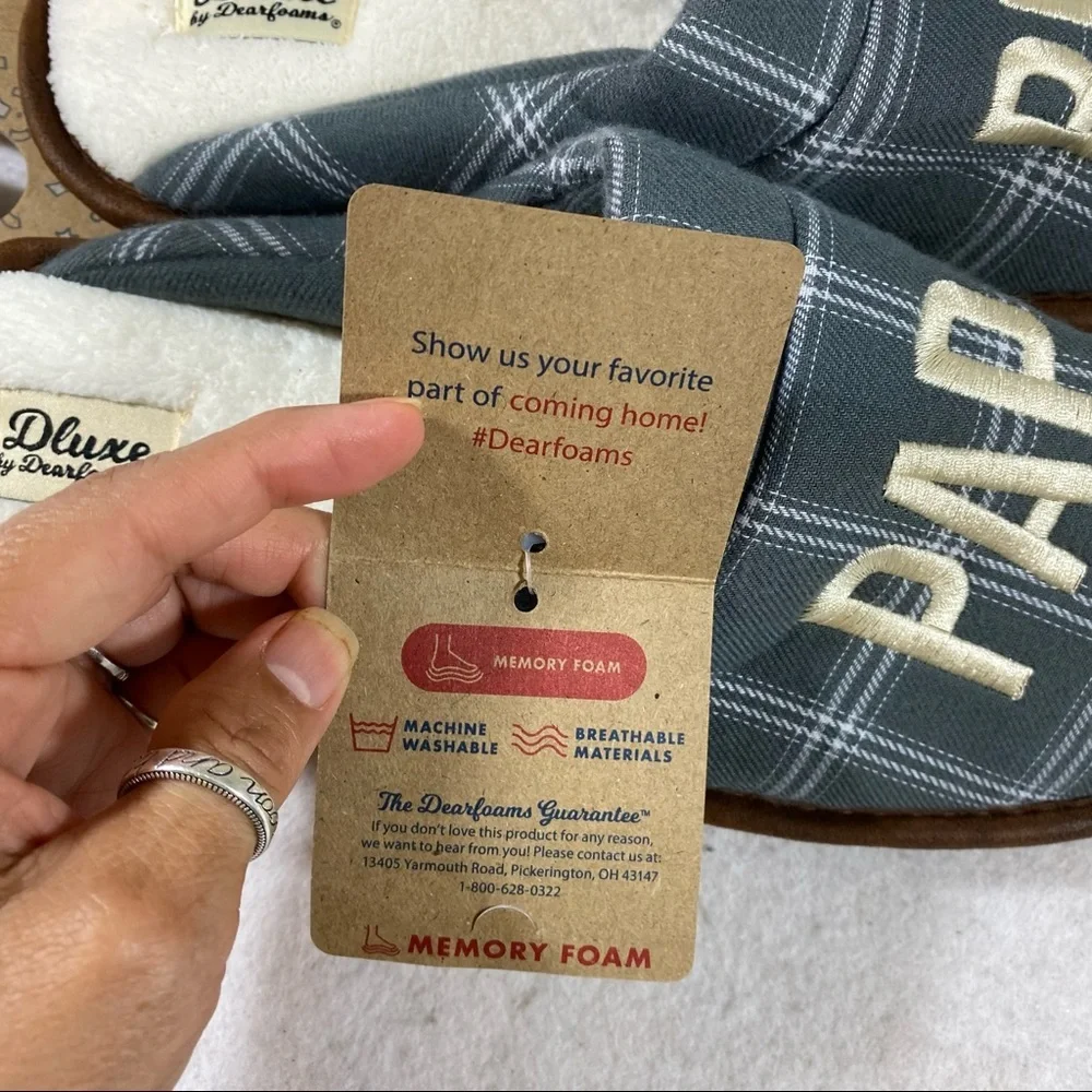DLuxe Memory Foam Slippers Slip Ons Size Large Breathable Machine Washable Shoes